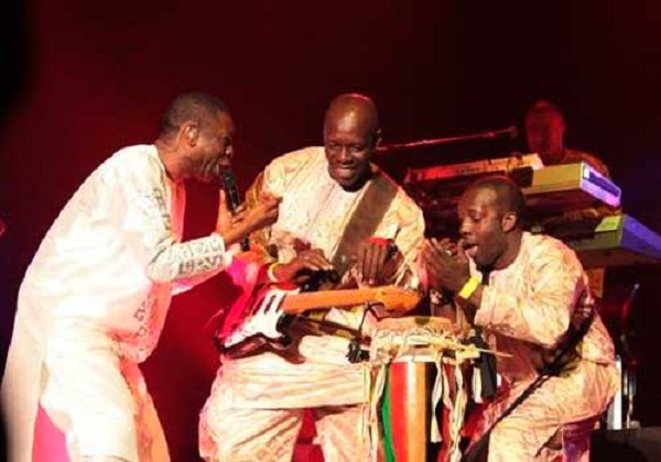 Youssou Ndour retrouve Jimmy Mbaye et Habib Faye 