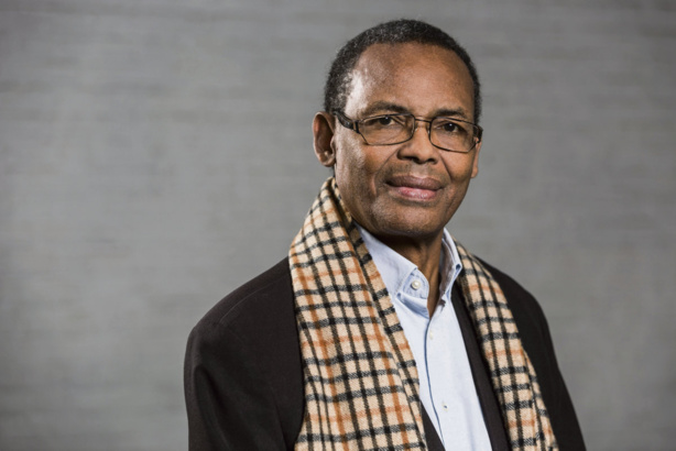 GUINÉE : Le lamentable folklore d’une Transition à la dérive (Par Tierno Monénembo) GUINÉE : Le lamentable folklore d’une Transition à la dérive (Par Tierno Monénembo)