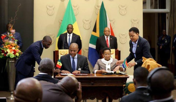 Tourisme: L’Afrique du Sud et le Sénégal signent des accords 