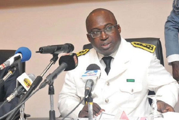 Révélation: le DG de la Douane viré pour mauvaise gestion Révélation: le DG de la Douane viré pour mauvaise gestion