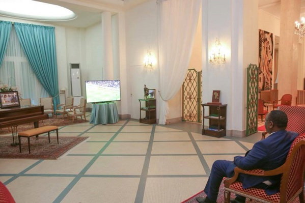 Macky Sall à 10m de l’écran: le palais rate encore sa communication 
