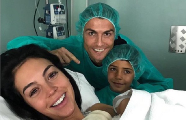 Cristiano Ronaldo de nouveau papa, d'une petite fille Cristiano Ronaldo de nouveau papa, d'une petite fille