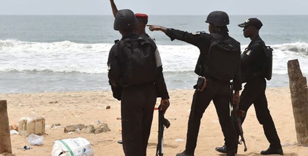 Egbedi Oderoghne Odeyouho, le Nigérian qui a poignardé un policier et un... Egbedi Oderoghne Odeyouho, le Nigérian qui a poignardé un policier et un...