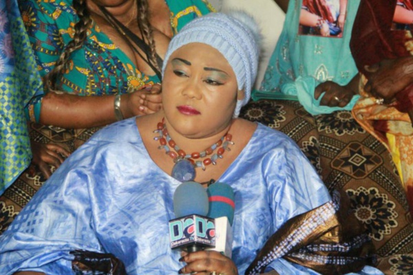 Sokhna Astou Boury Mbacké: « Je suspends mes activités dans l'Apr... » Sokhna Astou Boury Mbacké: « Je suspends mes activités dans l'Apr... »