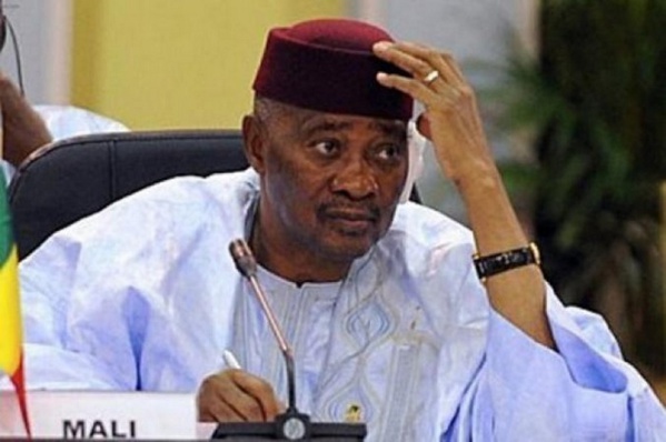 Révélation: ATT coûte deux milliards au contribuable sénégalais et plus cher que Me Wade Révélation: ATT coûte deux milliards au contribuable sénégalais et plus cher que Me Wade