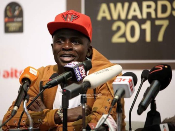 Sadio Mané parle : « Entre moi et Mohamed Salah… » Sadio Mané parle : « Entre moi et Mohamed Salah… »