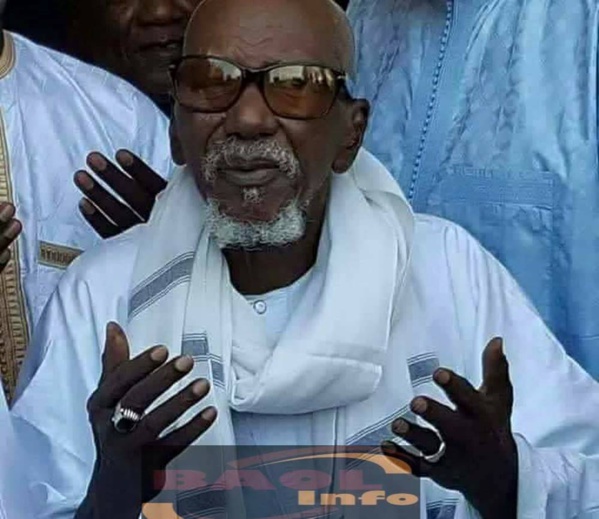 Dernière minute: Serigne Sidi Mokhtar Mbacké inhumé à Gouye-Mbind Dernière minute: Serigne Sidi Mokhtar Mbacké inhumé à Gouye-Mbind