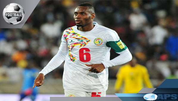 Diafra Sakho signe à rennes