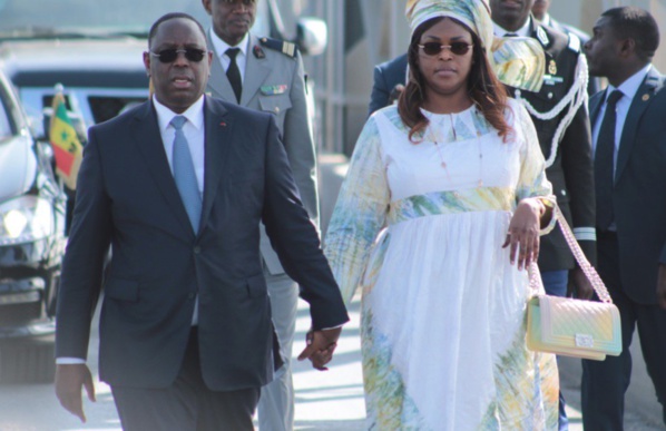 La promenade des couples Sall et Macron à Saint Louis (Photos)