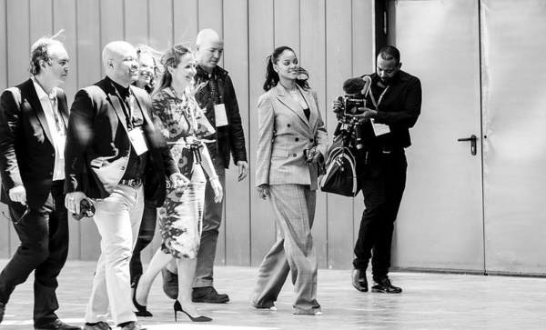 « Le collectif contre la venue de Rihanna au Sénégal m’a fait honte » « Le collectif contre la venue de Rihanna au Sénégal m’a fait honte »