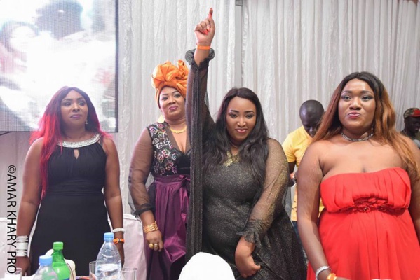 Photos : Les Sénégalaises sont tellement élégantes, regardez Photos : Les Sénégalaises sont tellement élégantes, regardez