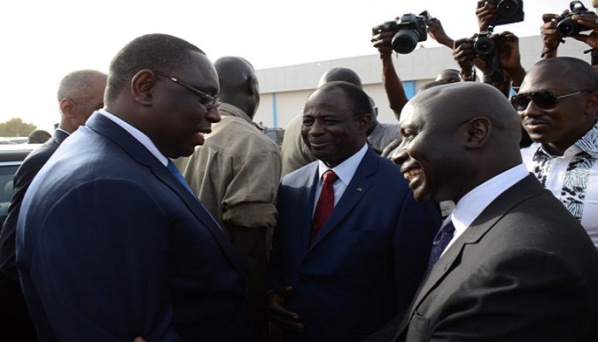 Idrissa Seck à Macky Sall: « Ne fuyez pas le débat et n'occulte pas la question Petrotim» Idrissa Seck à Macky Sall: « Ne fuyez pas le débat et n'occulte pas la question Petrotim»