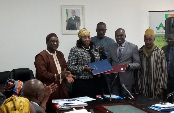 Relance des activités économiques en Casamance: Anrac et Ancar signent une convention Relance des activités économiques en Casamance: Anrac et Ancar signent une convention