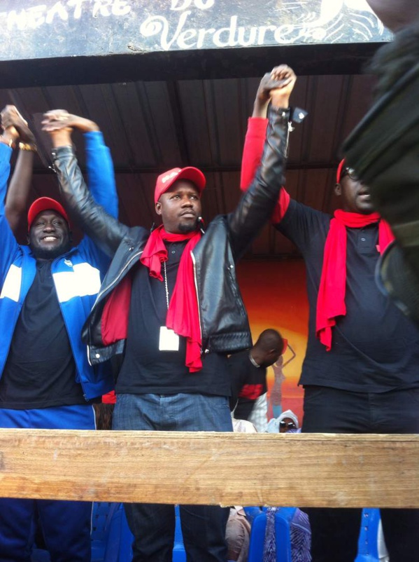 Le mouvement "Na Dem ", fait le plein à Touba et donne un ultimatum à Macky Le mouvement "Na Dem ", fait le plein à Touba et donne un ultimatum à Macky