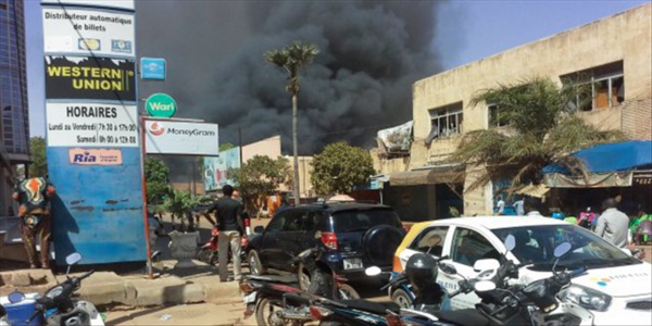 Attaque à Ouagadougou- 28 morts selon les forces françaises, la Côte d’Ivoire et le Sénégal, « cibles potentielles »