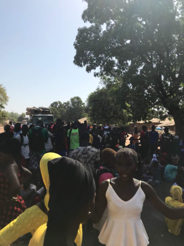 L'axe Bounkiling- Bignona fermé: les élèves dictent leurs lois, les usagers dans le désarrois L'axe Bounkiling- Bignona fermé: les élèves dictent leurs lois, les usagers dans le désarrois