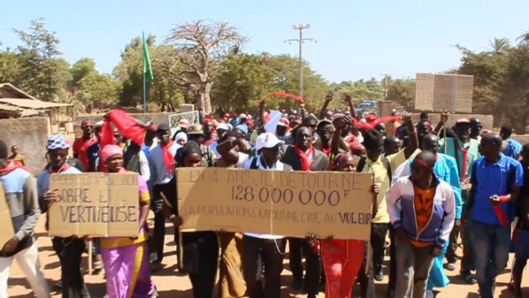 KAFOUNTINE : Les populations réclament plus de 100 millions de FCFA à leur maire KAFOUNTINE : Les populations réclament plus de 100 millions de FCFA à leur maire