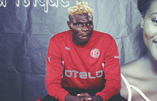 Le footballeur Aristide Bancé : « Je cherche une prostituée Sénégalaise qui m'a...» Le footballeur Aristide Bancé : « Je cherche une prostituée Sénégalaise qui m'a...»