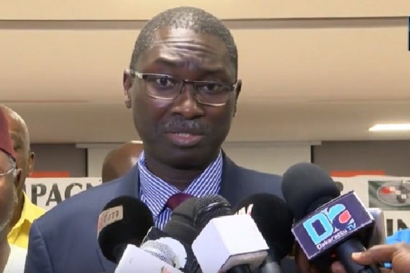 Parrainage à la présidentielle: Les explications du Ministre de la Justice Parrainage à la présidentielle: Les explications du Ministre de la Justice