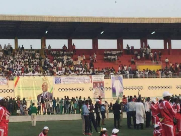 Lancement de la semaine de la jeunesse, Macky boycotté par la population Lancement de la semaine de la jeunesse, Macky boycotté par la population