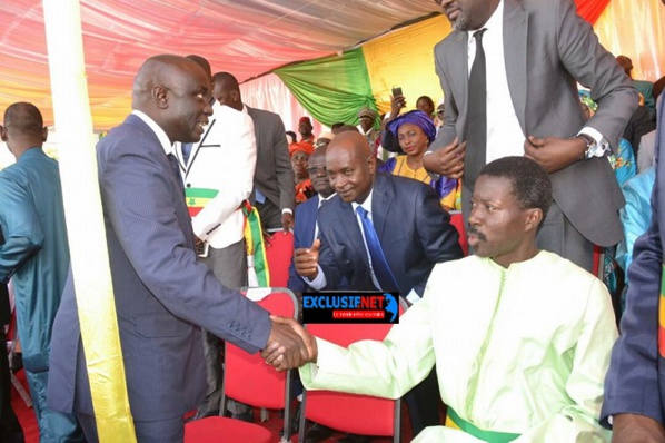 Photo: Idrissa Seck a bel et bien salué Talla Sylla Photo: Idrissa Seck a bel et bien salué Talla Sylla
