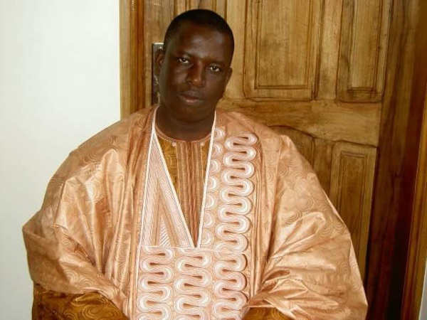 Le Dr Bassirou Fall SG du BDALS, demande les Sénégalais d'aller s'inscrire pour "faire partir Macky Sall et sa famille du pouvoir"