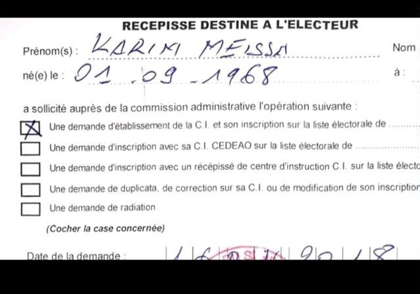 Karim Wade obtient son récépissé Karim Wade obtient son récépissé