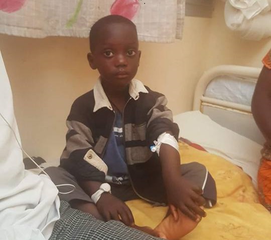 Enfants coincés dans un véhicule: Saliou Sané, le rescapé et sa maman