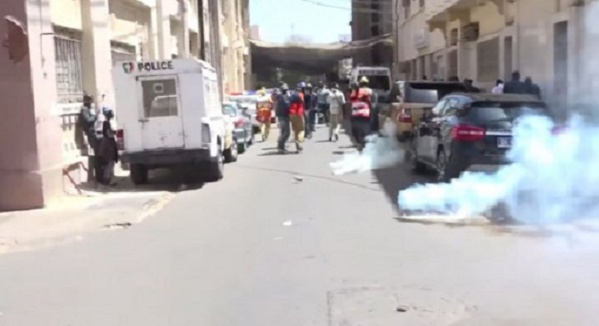 Idrissa Seck transféré au commissariat de Dakar Plateau Idrissa Seck transféré au commissariat de Dakar Plateau