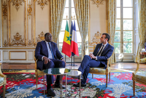 Macky Sall précise: «j’étais en visite privée en France...» Macky Sall précise: «j’étais en visite privée en France...»