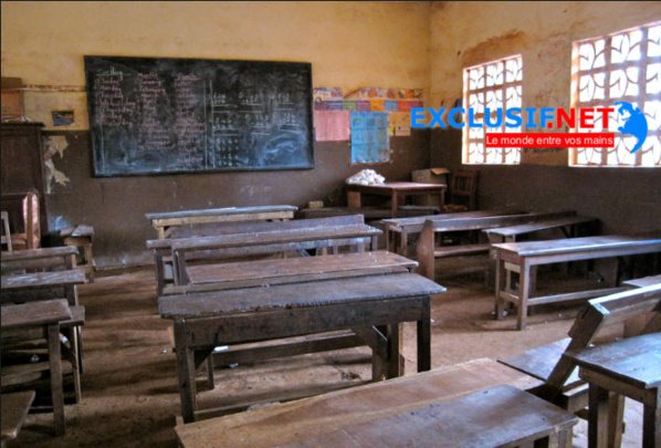 Les enseignants désapprouvent le ministre de l'éducation nationale et décrètent 72H de grève totale