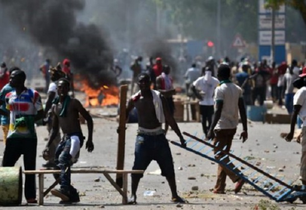 Matinée chaude à Gandiaye : Une vingtaine d'élèves ont été blessés, 2 potaches arrêtés... 3 gendarmes blessés
