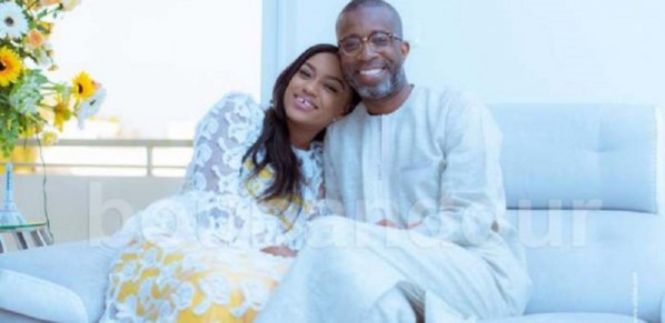 Bouba Ndour et sa nouvelle épouse Bineta Sakho,  s'affichent 
