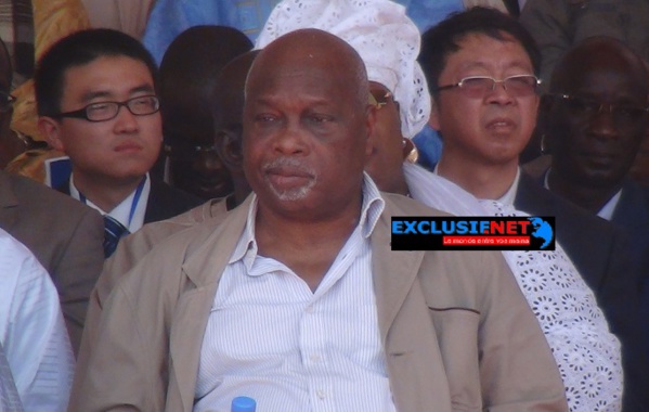 Macky Sall au chevet de Amath Dansokho Macky Sall au chevet de Amath Dansokho