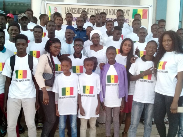 Présidentielle: des jeunes de 15 à 17 ans s'engagent pour... Présidentielle: des jeunes de 15 à 17 ans s'engagent pour...