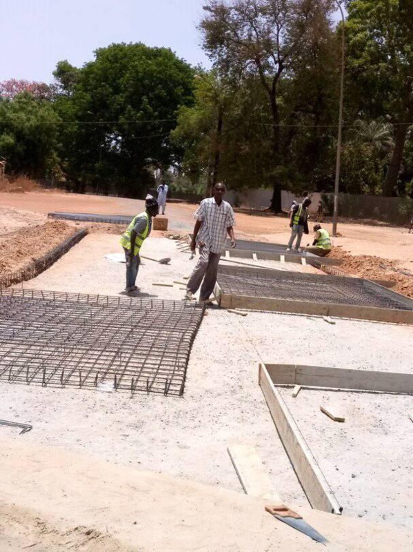 Mamadou Lamine Keita visite les chantiers de sa mairie Mamadou Lamine Keita visite les chantiers de sa mairie