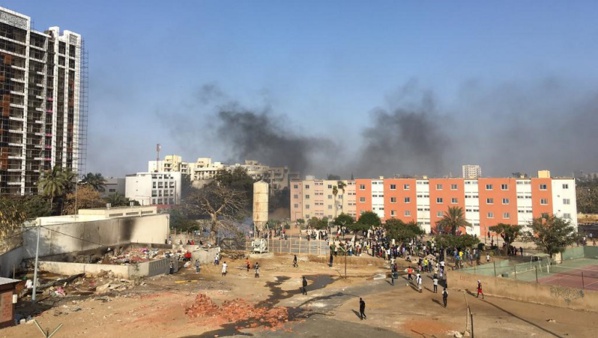 Sénégal : la mort d’un étudiant lors de manifestations embrase les universités Sénégal : la mort d’un étudiant lors de manifestations embrase les universités