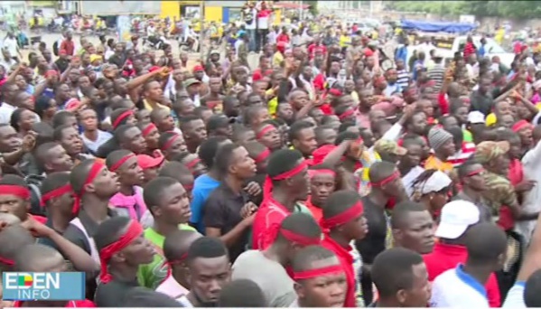 Mort de Fallou Sène : Les étudiants décrètent 4 jours de marche nationale Mort de Fallou Sène : Les étudiants décrètent 4 jours de marche nationale