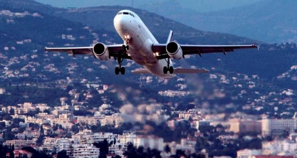 Panne et panique en plein vol : L’avion d’Air France à destination de Dakar rebrousse chemin... Panne et panique en plein vol : L’avion d’Air France à destination de Dakar rebrousse chemin...