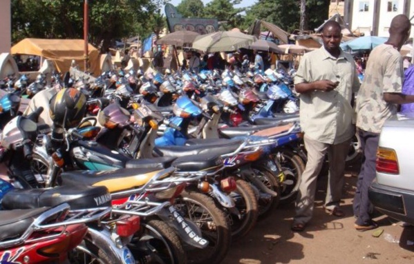 Macky Sall échoue en Casamance: Le Jakarta, seul et unique moyen pour les jeunes…