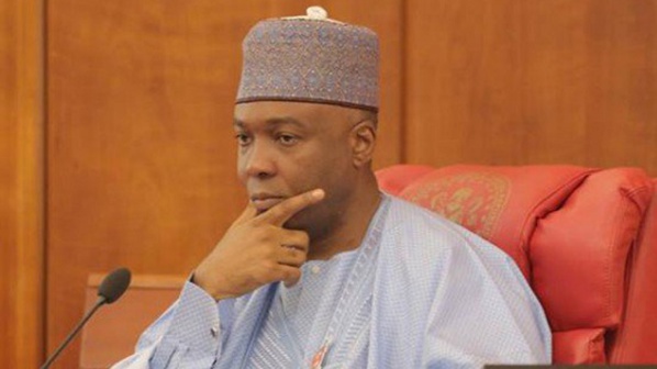 Nigéria : Bukola Saraki, président du Sénat, convoqué par la police Nigéria : Bukola Saraki, président du Sénat, convoqué par la police