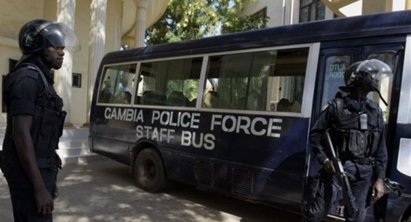 Gambie: arrestation des policiers impliqués dans la tuerie de Faraba Banta