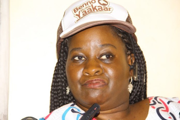 Diffamation: une plainte contre une conseillère de Macky Diffamation: une plainte contre une conseillère de Macky