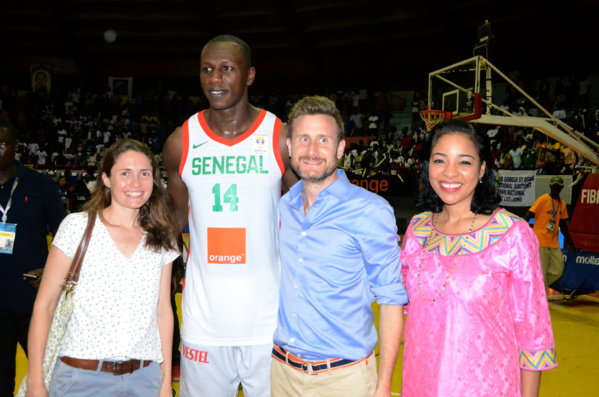 Léna Sène Soutient les Lions Léna Sène Soutient les Lions