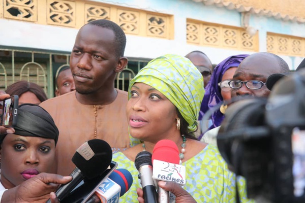 L'épouse du maire de Saint Louis, Sokhna Ndiaye Faye oeuvre dans le social sans bruit 
