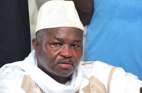 Alioune Badara Cissé regrette: « J'ai l'habitude de défendre Macky Sall mais aujourd'hui certainement pas» Alioune Badara Cissé regrette: « J'ai l'habitude de défendre Macky Sall mais aujourd'hui certainement pas»