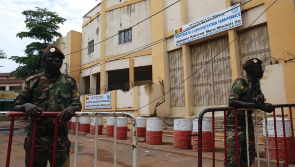 Présidentielle au Mali: trois candidats déposent des recours