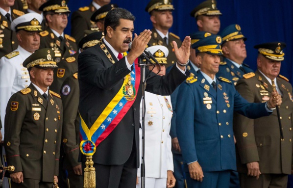 VIDEO. Venezuela: Maduro accuse le président colombien d'un «attentat» au drone contre lui