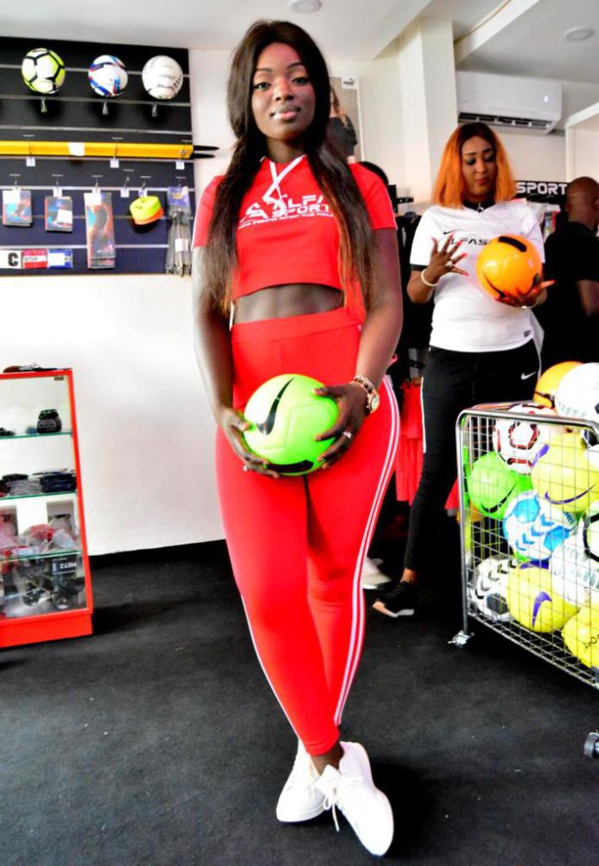 Dans l’univers du football Sénégalais, la marque "Alfasport" ouvre ses portes à Dakar Dans l’univers du football Sénégalais, la marque "Alfasport" ouvre ses portes à Dakar