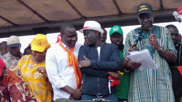 Marche du 12 août dans la banlieue: Voici la déclaration de l’opposition Marche du 12 août dans la banlieue: Voici la déclaration de l’opposition